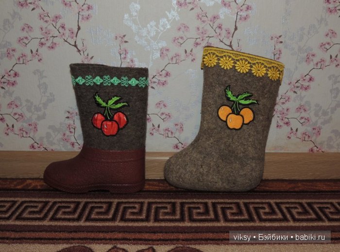 Валенки, валенки, расшитые для маленьких