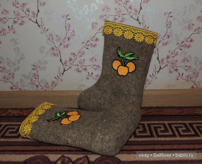 Валенки, валенки, расшитые для маленьких (фото 8)