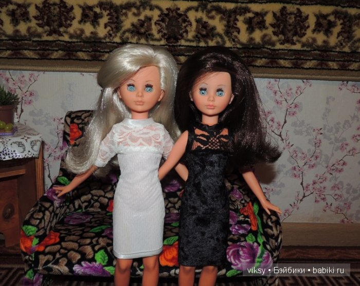 Шикарная блондинка и роскошная брюнетка. Bambola Corinne Italocremona