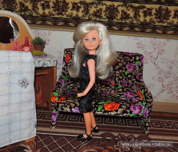 Шикарная блондинка и роскошная брюнетка. Bambola Corinne Italocremona