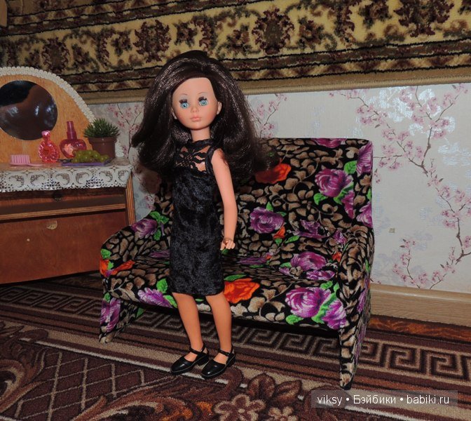 Шикарная блондинка и роскошная брюнетка. Bambola Corinne Italocremona