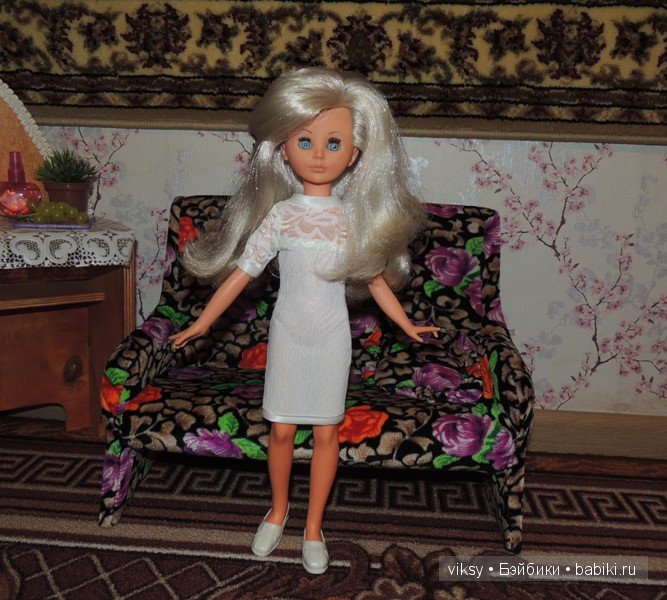 Шикарная блондинка и роскошная брюнетка. Bambola Corinne Italocremona