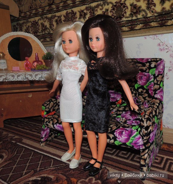 Шикарная блондинка и роскошная брюнетка. Bambola Corinne Italocremona