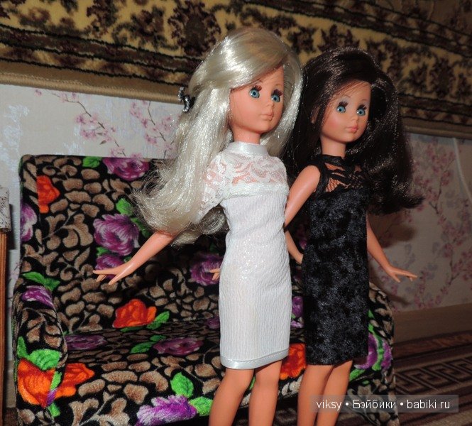 Шикарная блондинка и роскошная брюнетка. Bambola Corinne Italocremona