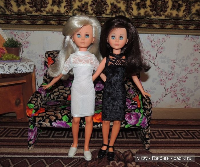 Шикарная блондинка и роскошная брюнетка. Bambola Corinne Italocremona