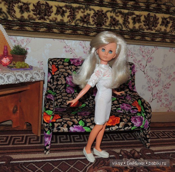 Шикарная блондинка и роскошная брюнетка. Bambola Corinne Italocremona