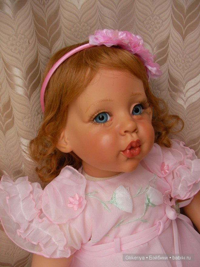 Поцелуй от Fayzah Spanos