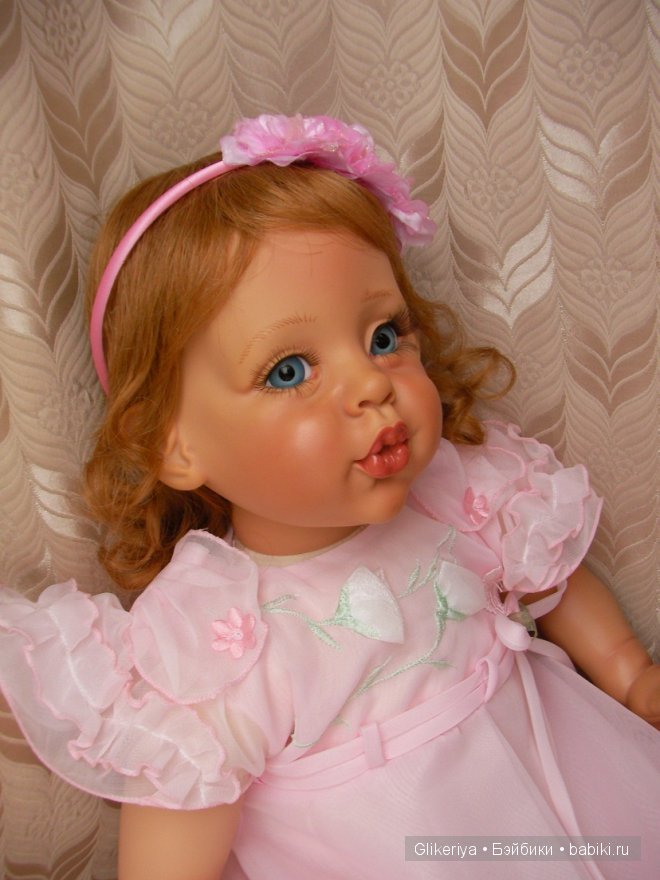 Поцелуй от Fayzah Spanos