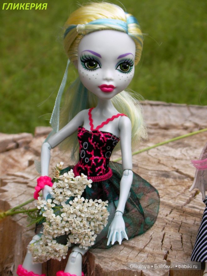 Monster High на прогулке — Куклы Monster High и Ever After High: G1 (фото 6)