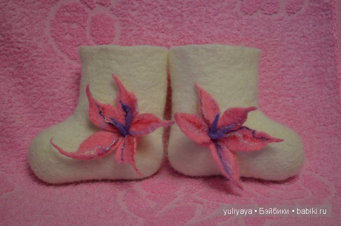 Как я дочь свою эксплуатирую! Или валенки для самых маленьких | Бэйбики Как я дочь свою эксплуатирую! Или валенки для самых маленьких (фото 3)