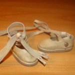 Балетки для куклы с завязками на ножке