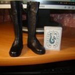 Высокие сапоги для куклы