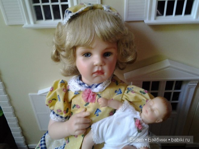Кукла-полтергейст и новенькие