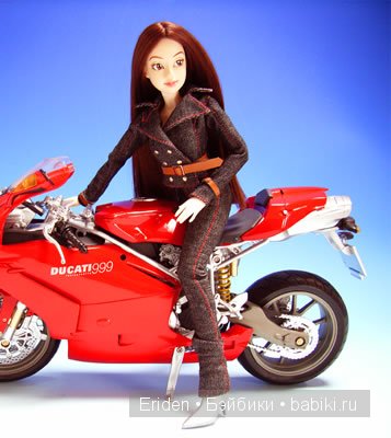 Сандра Баллок, Япония и Бешеная Маша