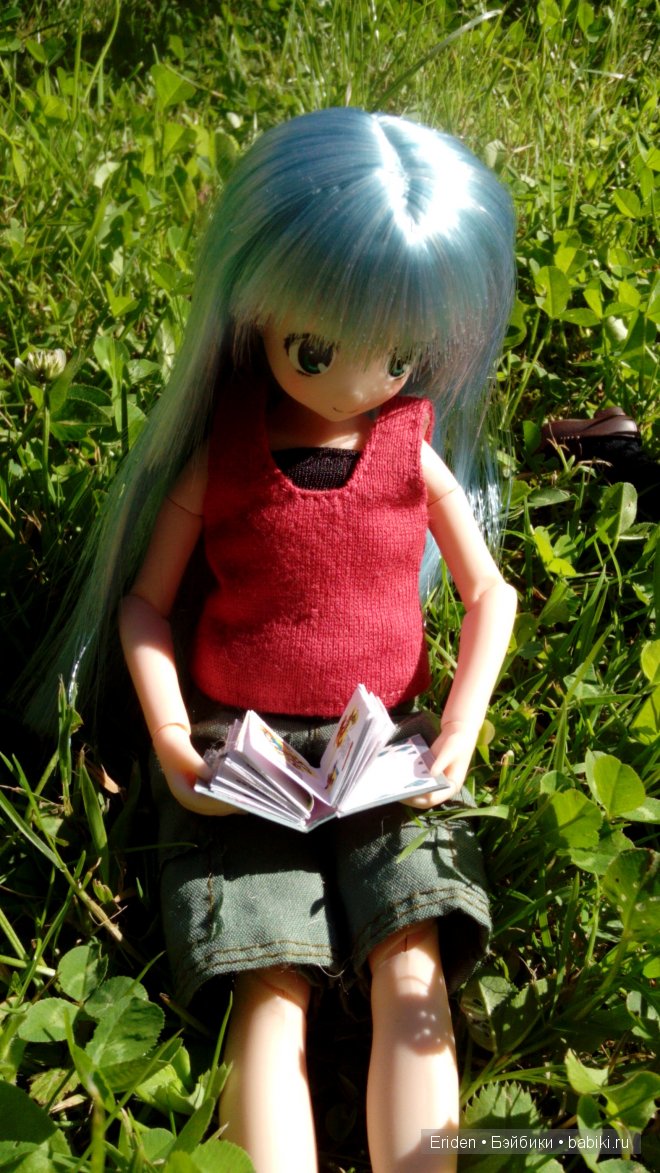 Отдых на даче. Куклы тоже отдыхают