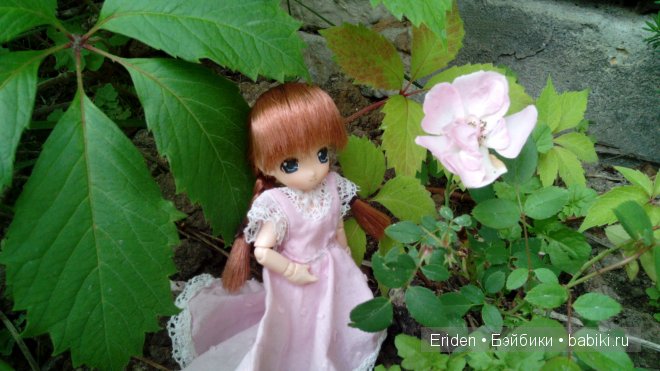 Отдых на даче. Куклы тоже отдыхают