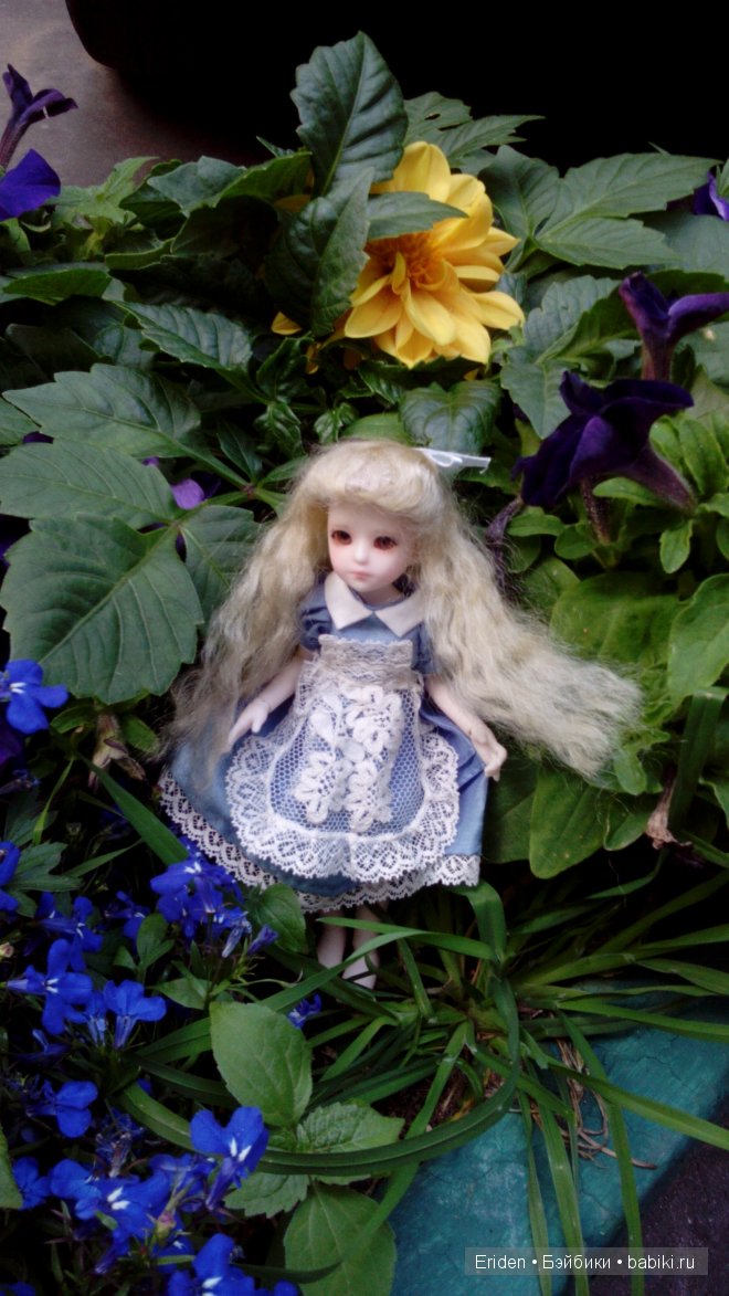 Прогулка по клумбам — Куклы J (фото 8)