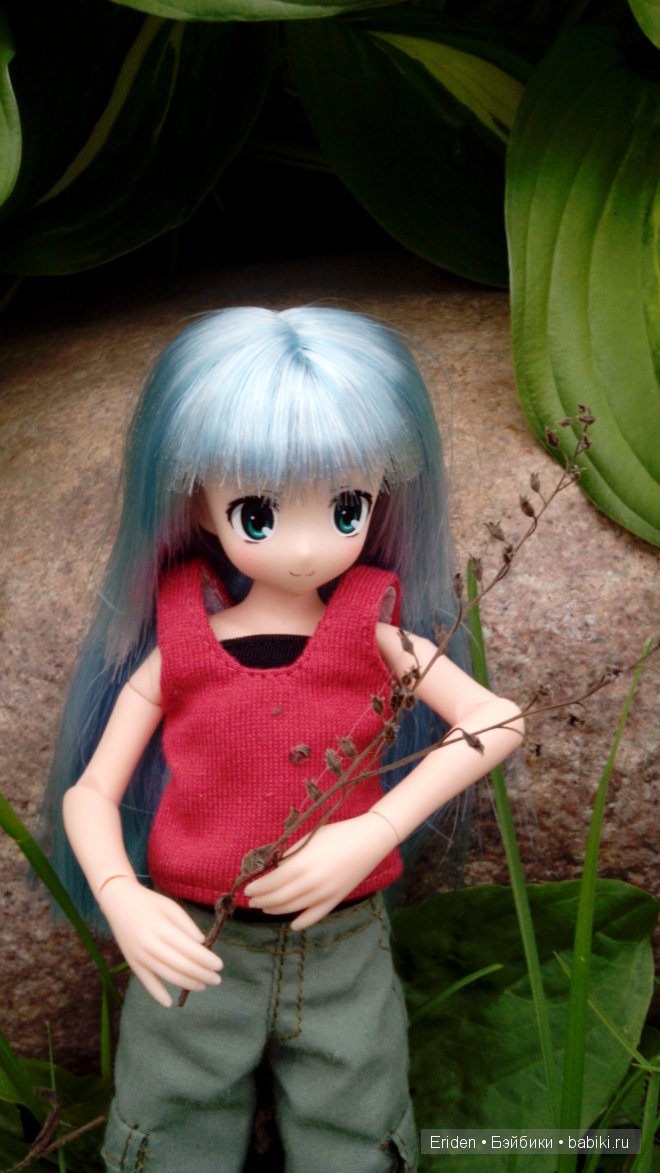 Отдых на даче. Куклы тоже отдыхают