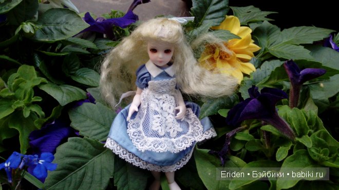 Прогулка по клумбам — Куклы J (фото 6)