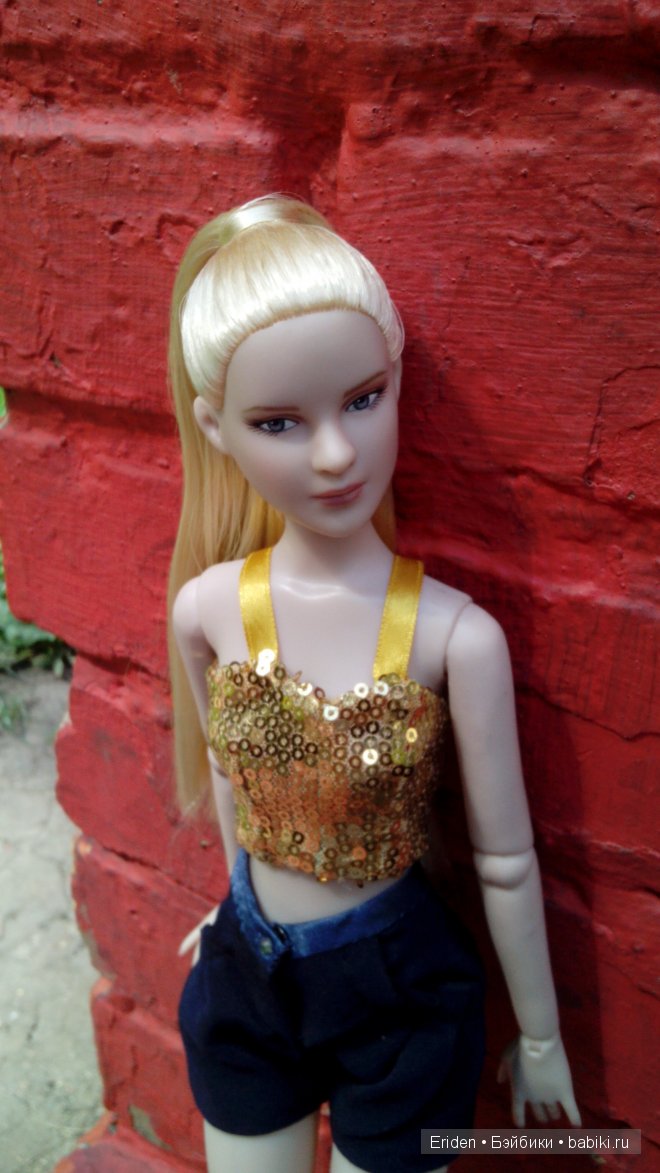 Прогулка по клумбам — Куклы J