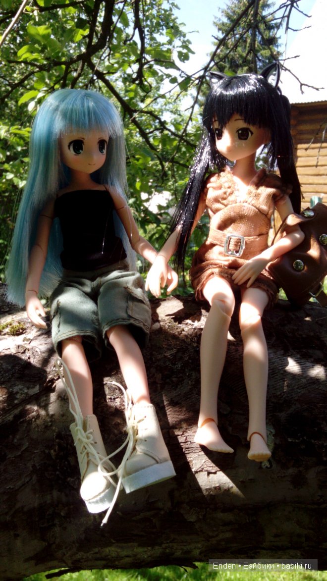 Отдых на даче. Куклы тоже отдыхают