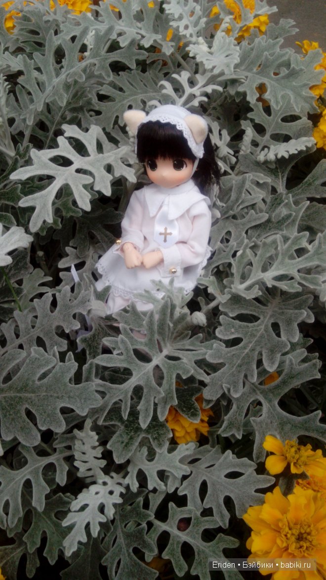 Прогулка по клумбам — Куклы J