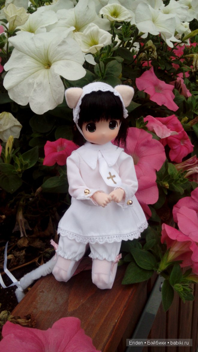 Прогулка по клумбам — Куклы J