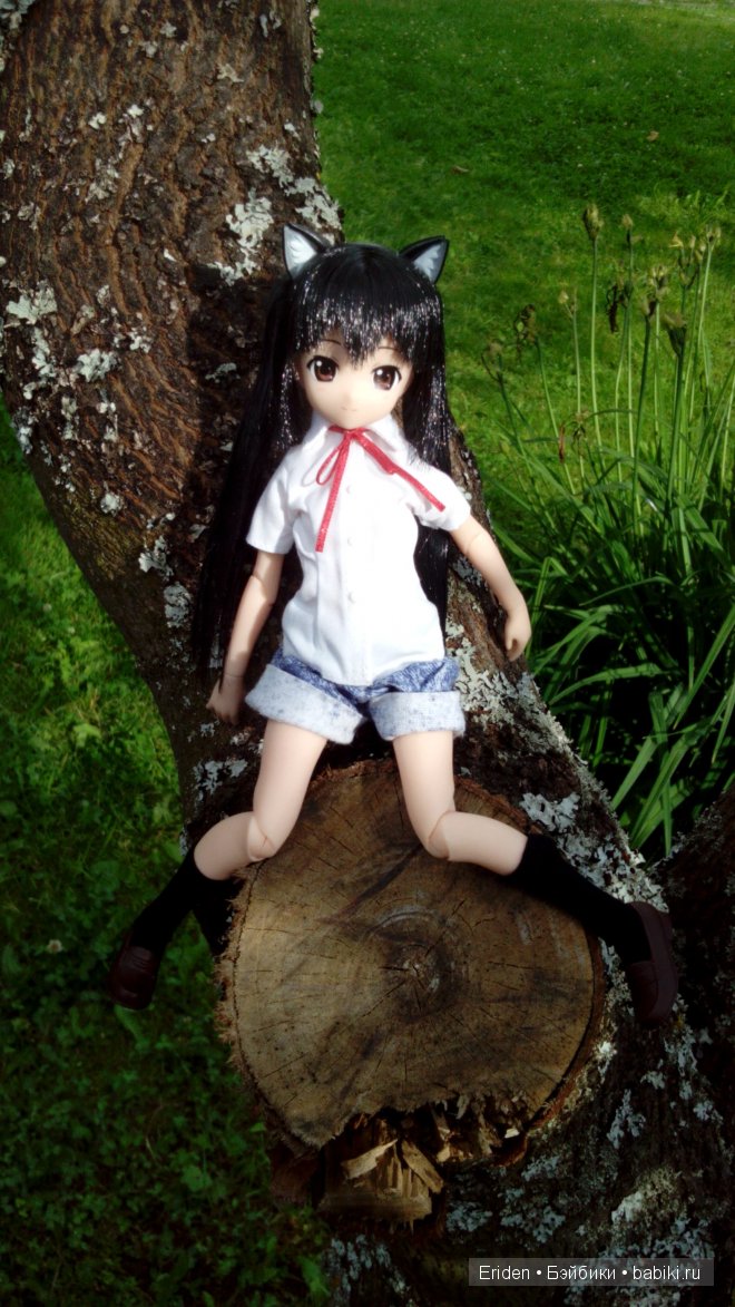 Отдых на даче. Куклы тоже отдыхают