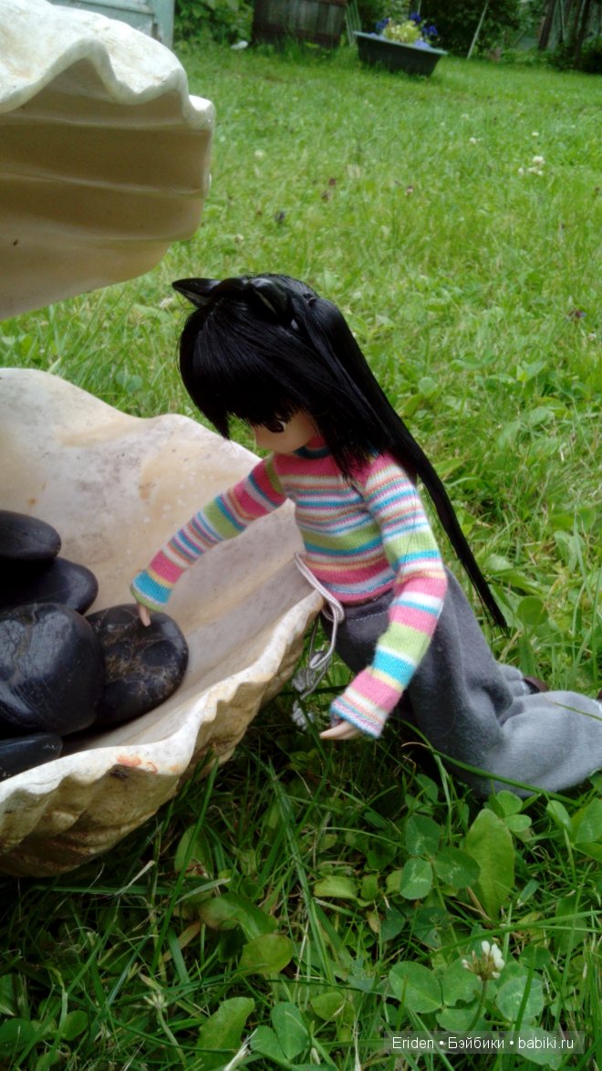 Отдых на даче. Куклы тоже отдыхают