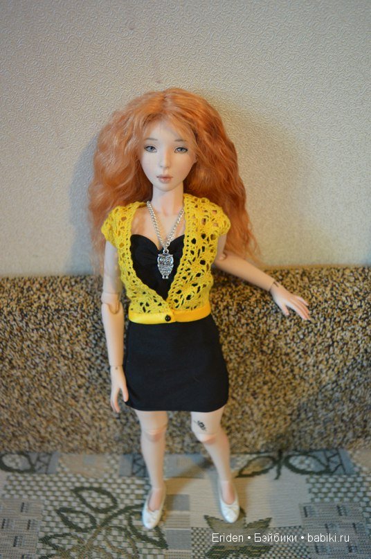 Показ мод. Приехала посылка с одеждой на 40 см (фото 6)