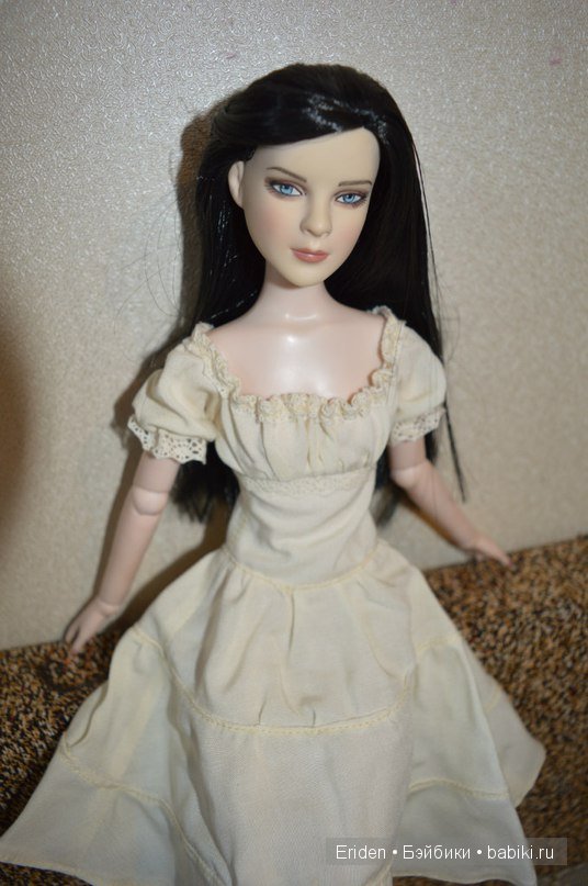 Показ мод. Приехала посылка с одеждой на 40 см (фото 5)