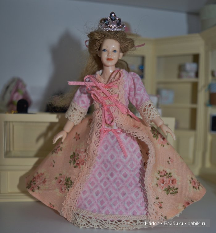 Платье "Антуанетта" 1:12 плюс выкройка