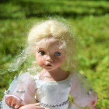 Николь на прогулке. Dianna Effner Nicole 1/1