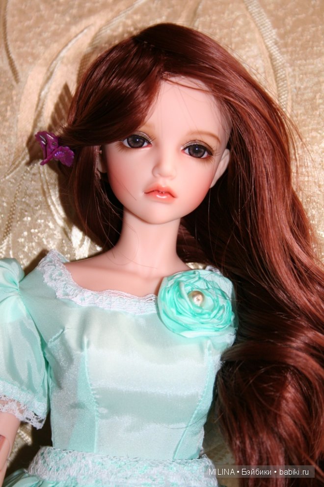 Девушка с грустными глазами, Kassia от Iplehouse | Бэйбики Девушка с грустными глазами, Kassia от Iplehouse