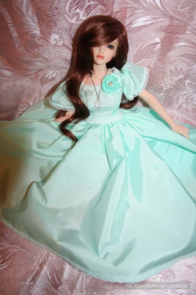 Девушка с грустными глазами, Kassia от Iplehouse | Бэйбики Девушка с грустными глазами, Kassia от Iplehouse