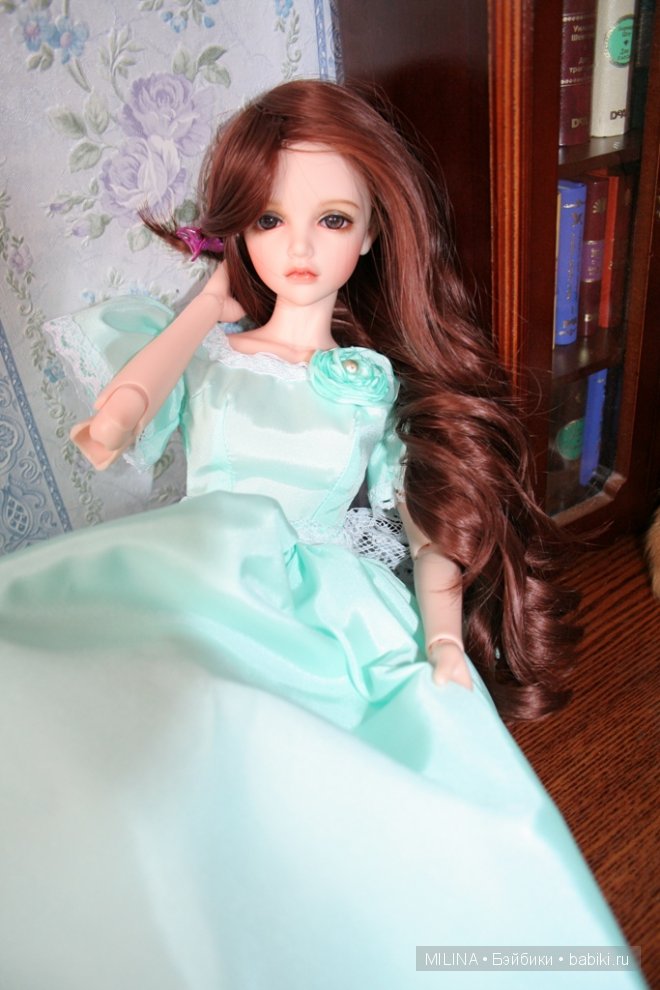 Девушка с грустными глазами, Kassia от Iplehouse | Бэйбики Девушка с грустными глазами, Kassia от Iplehouse