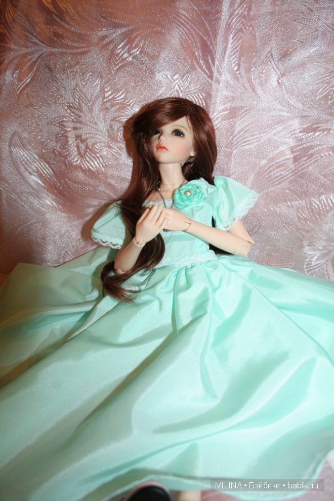 Девушка с грустными глазами, Kassia от Iplehouse | Бэйбики Девушка с грустными глазами, Kassia от Iplehouse