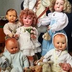 Мои антикварочки живущие у меня дома. И новенький малыш вернувшийся с реставрации