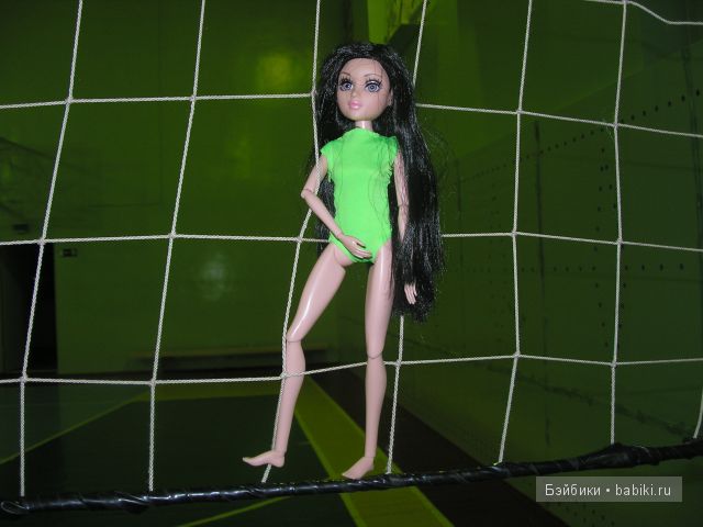 Юля занимается спортом | Бэйбики Юля занимается спортом — Куклы Bratz (Братц) и Moxie Girlz: MGA