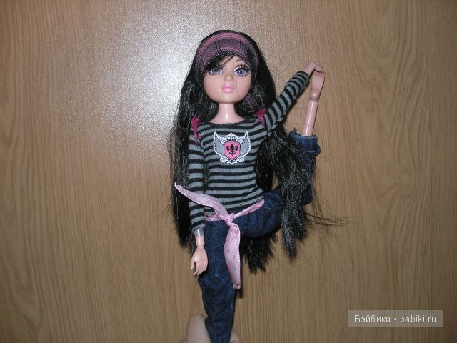 Один день из жизни Юли | Бэйбики Один день из жизни Юли — Куклы Bratz (Братц) и Moxie Girlz: MGA (фото 3)