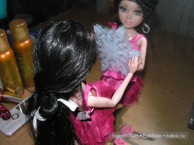Новое зелёное платье Юляшки | Бэйбики Новое зелёное платье Юляшки (фото 5)