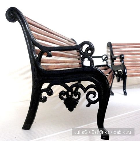 Куклопрогулка в парке, или скамейки "Виноградная лоза"