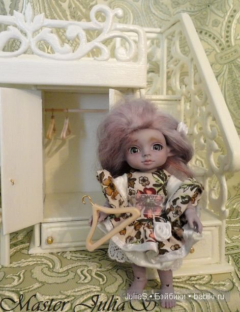 Юлькина кукломебель. Новый старый кроватный комплекс "Чудо прорезное. Евгенка" (фото 8)