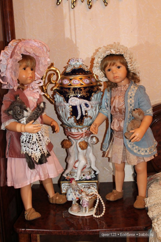 Ретро наряды для близняшек Конни от Hildegard Gunzel