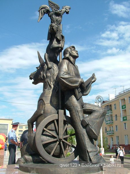 Памятники героям мультфильмов