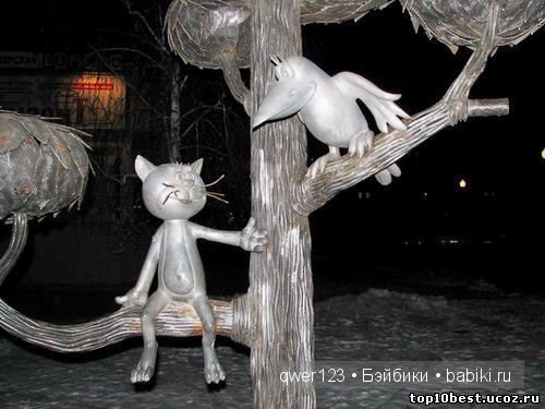 Памятники героям мультфильмов