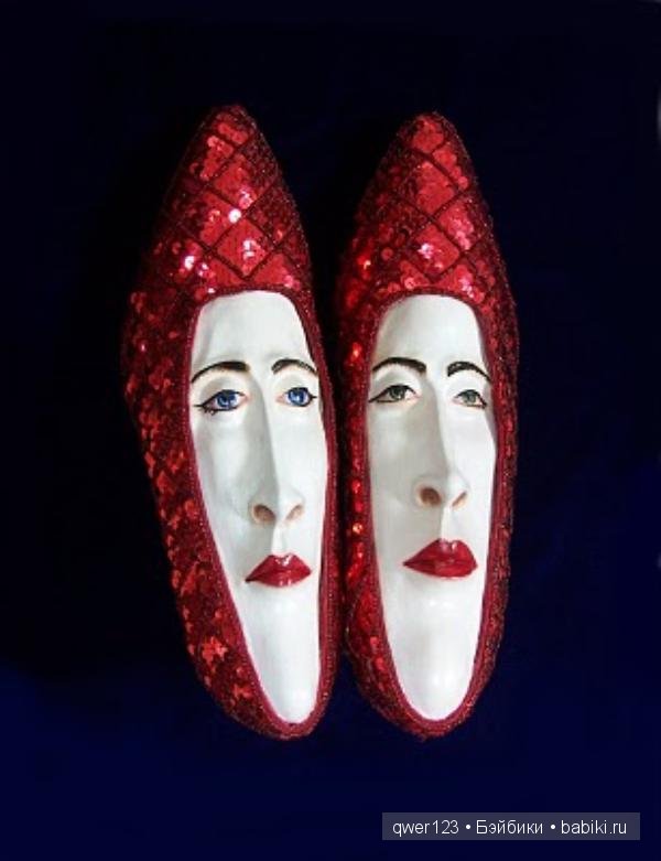 Скульптуры из обуви от Гвен Мерфи (Gwen Murphy)