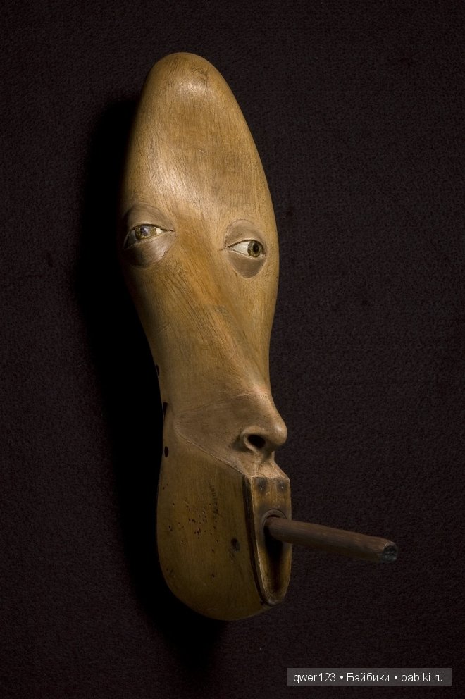 Скульптуры из обуви от Гвен Мерфи (Gwen Murphy) (фото 9)