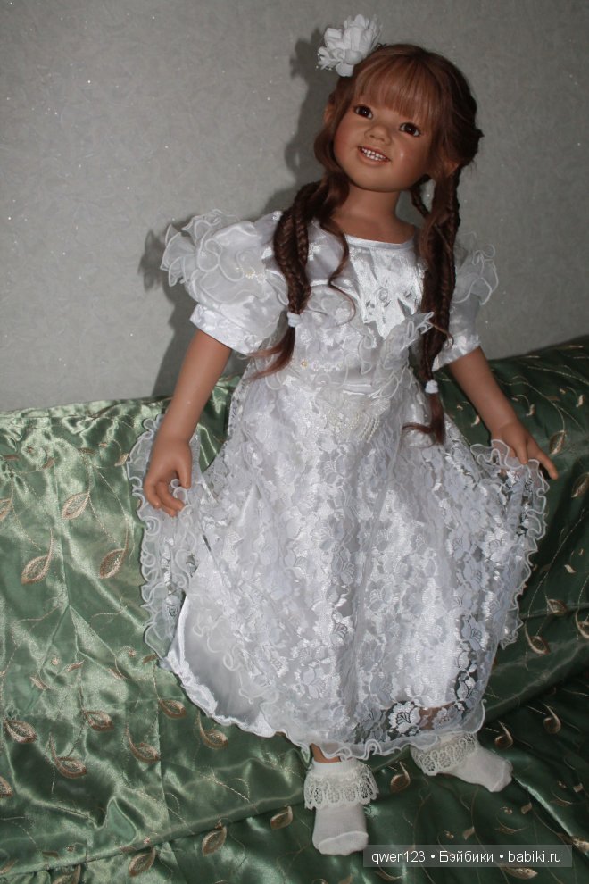 наряд для Илаи от Annette Himstedt