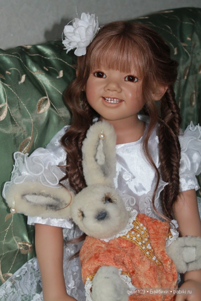 наряд для Илаи от Annette Himstedt